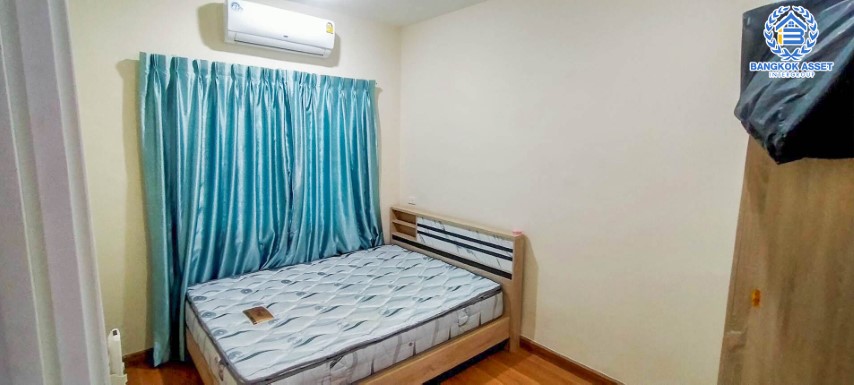 *****ทาวน์เฮ้าส์มือสอง ม.โกลเด้นทาวน์ รามอินทรา-วงแหวน เนื้อที่กว้าง 19 ตร.ว. ฟังก์ชั่นจัดเต็ม 4 ห้องนอน 3 ห้องน้ำ 2 ที่จอดรถ สภาพบ้านใหม่เอี่ยม ต่อเติมพร้อมเข้าอยู่ได้เลย บนทำศักยภาพ เชื่อมต่อถนนคู้บอน, ถนนกาญจนาภิเษก, ถนนสุขาภิบาล5 เดินทางสะดวกใกล้รถไฟฟ้าสายอนาคตสายสีชมพู และจุดขึ้นทางด่วน "รามอินทรา-อาจณรงค์" จองเลย!